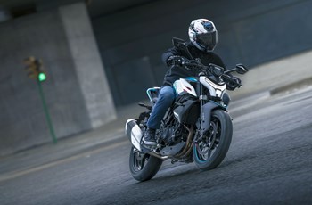 CFMOTO 450NK 2023 - Bild 5 CFMOTO 450NK 2023 - Bild 5