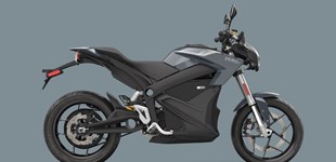 Zero S 2023 vs KTM 125 Duke 2024