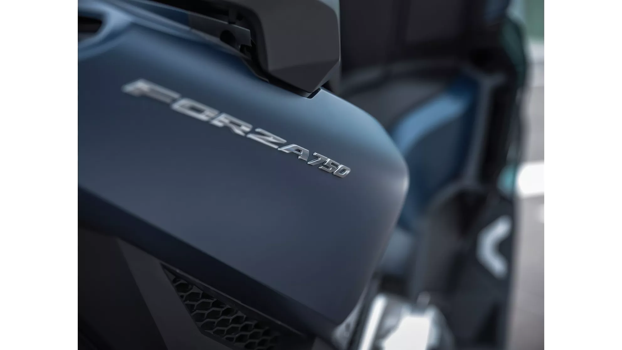 Honda Forza 750 - Image 2 Honda Forza 750 - Image 2