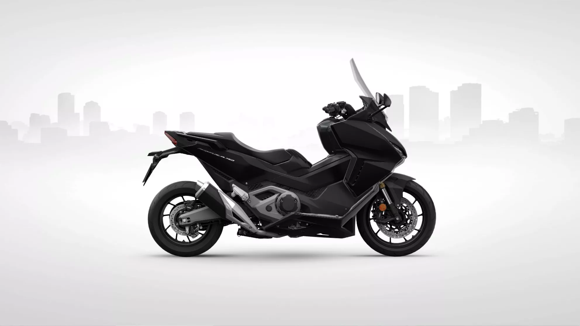 Honda Forza 750 - Image 4 Honda Forza 750 - Image 4