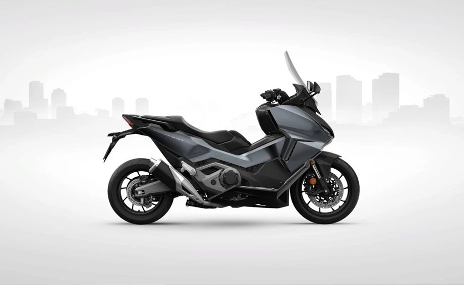 Honda Forza 750 Bild 7: Honda Forza 750