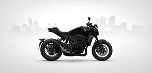 Honda CB1000R Black Edition 2023 vs Ducati Panigale V2 2024