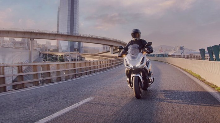 Honda ADV350 () - Bild 3