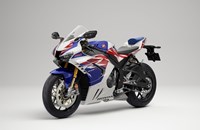 Honda Fireblade 30th Anniversary 2023 - Bild 6