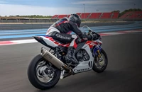 Honda CBR1000RR-R Fireblade SP 30th Anniversary 2023 - Bild 3 Honda CBR1000RR-R Fireblade SP 30th Anniversary 2023 - Bild 3