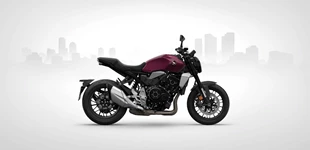 MV Agusta Brutale 800 Rosso 2021 vs Honda CB 1000 R 2023 MV Agusta Brutale 800 Rosso 2021 vs Honda CB 1000 R 2023