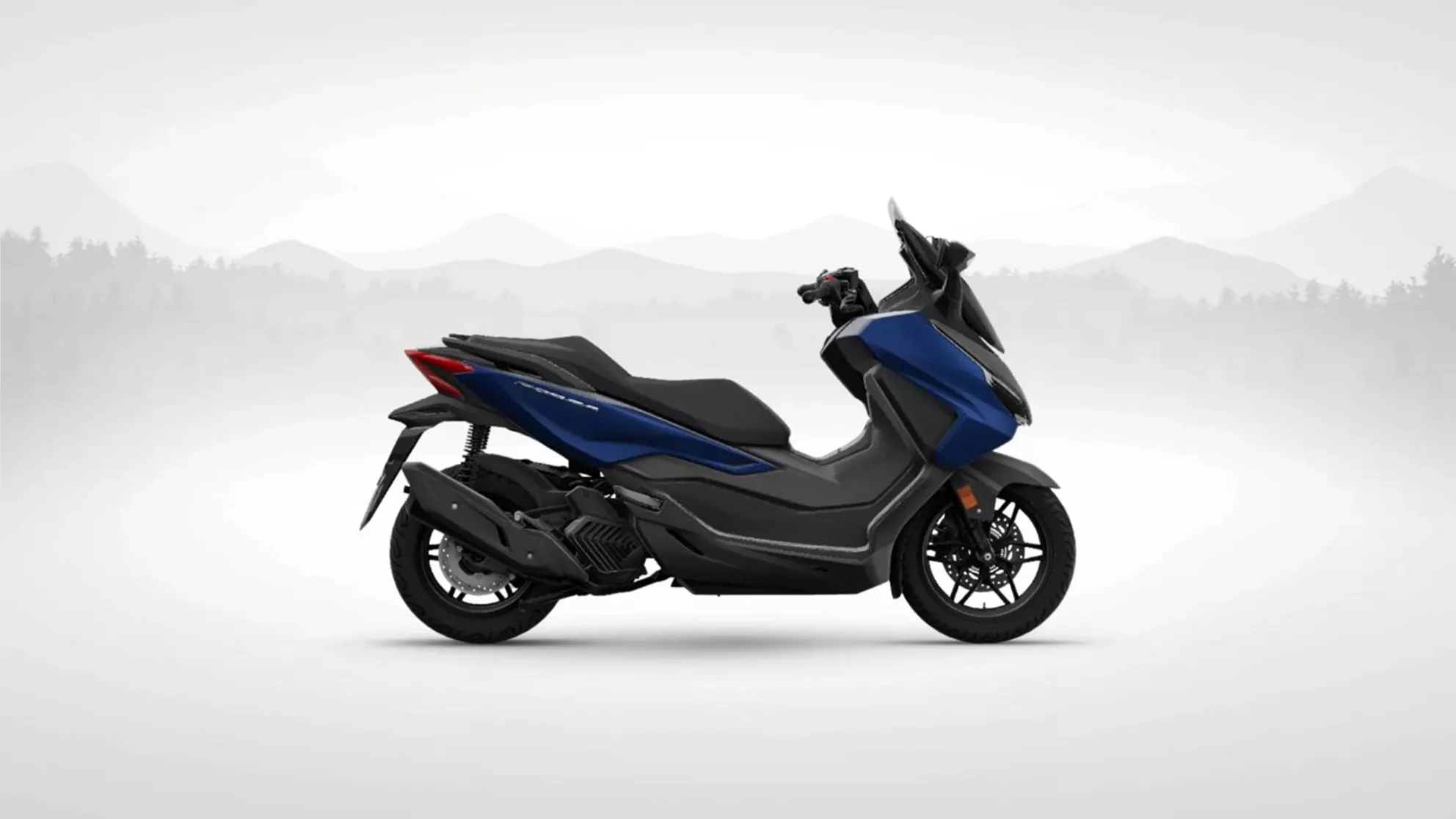 Honda Forza 125 - Image 4 Honda Forza 125 - Image 4