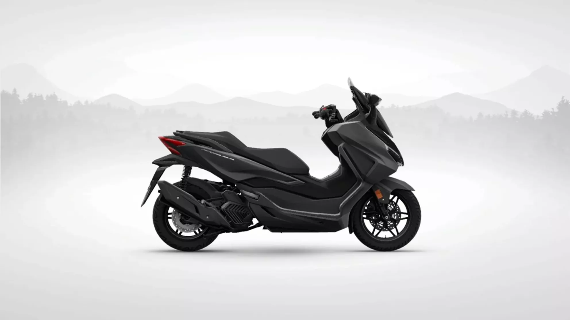 Honda Forza 125 - Image 8 Honda Forza 125 - Image 8