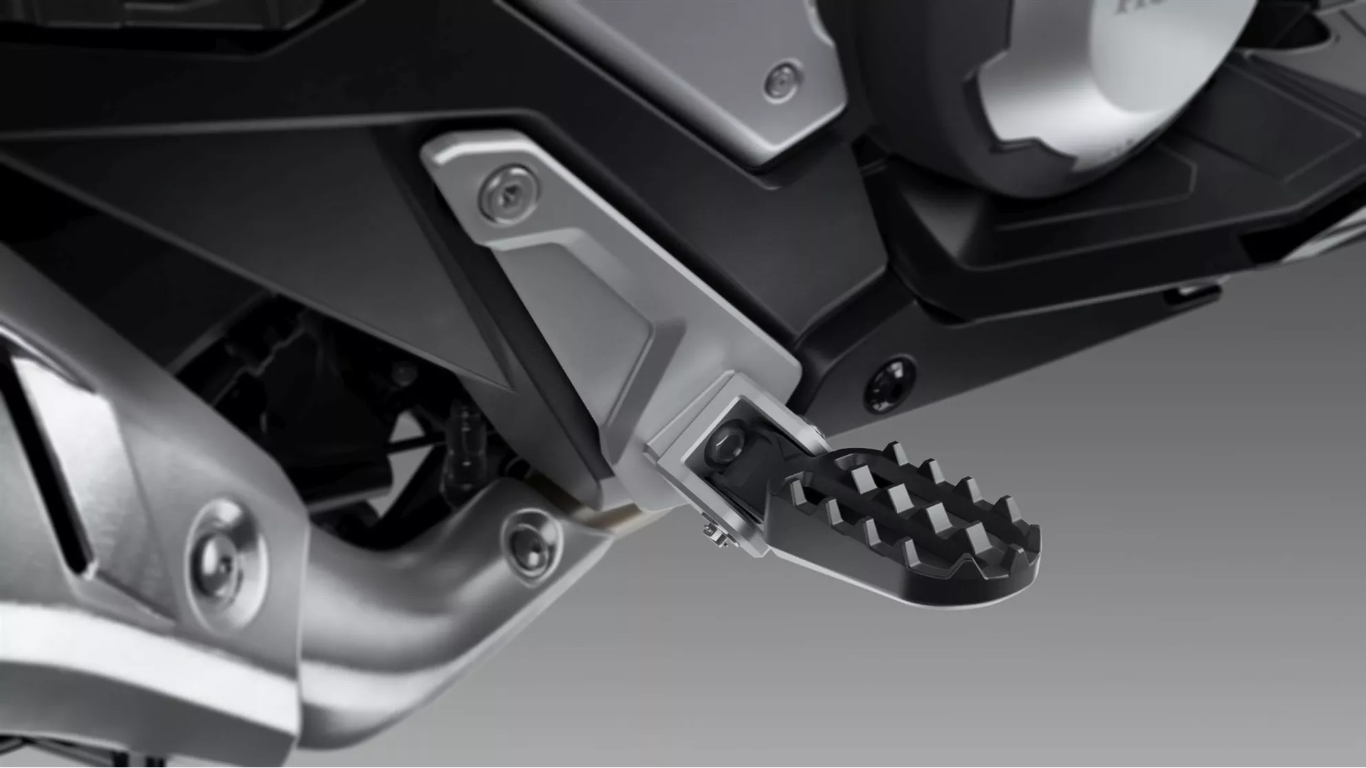 Honda X-ADV - Image 14 Honda X-ADV - Image 14