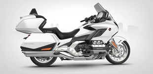 Honda GL 1800 Goldwing Tour 2023 vs BMW K 1600 GTL 2023
