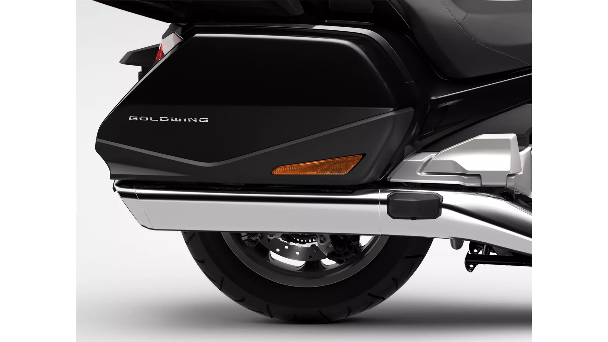 Honda GL 1800 Goldwing Tour DCT - Image 9 Honda GL 1800 Goldwing Tour DCT - Image 9