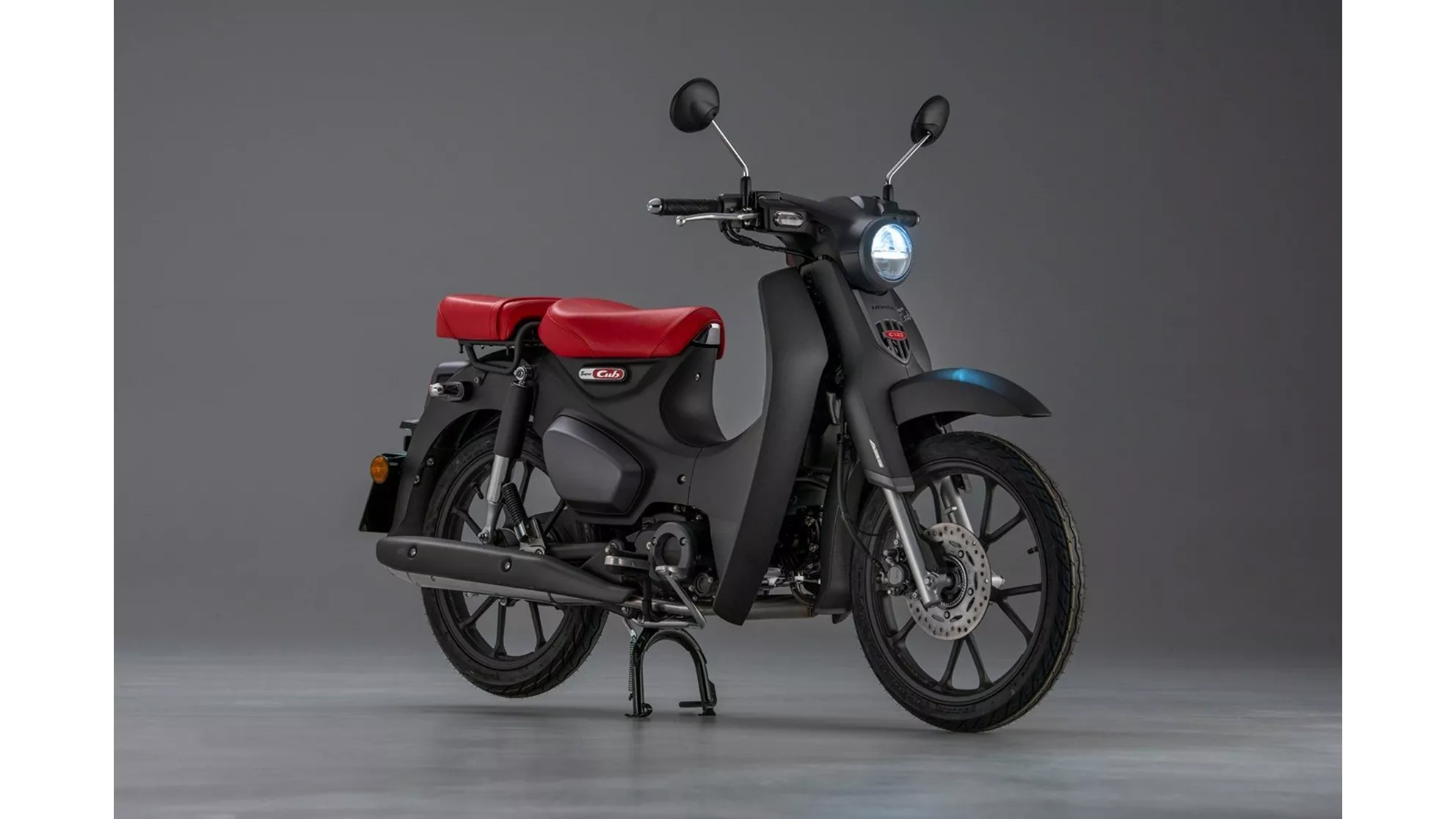 Honda Super Cub C 125 - Image 5 Honda Super Cub C 125 - Image 5