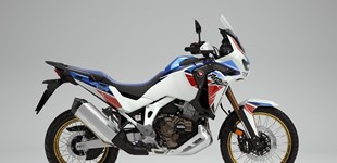 Husqvarna Norden 901 Expedition 2023 vs Honda CRF1100L Africa Twin Adventure Sports DCT 2023