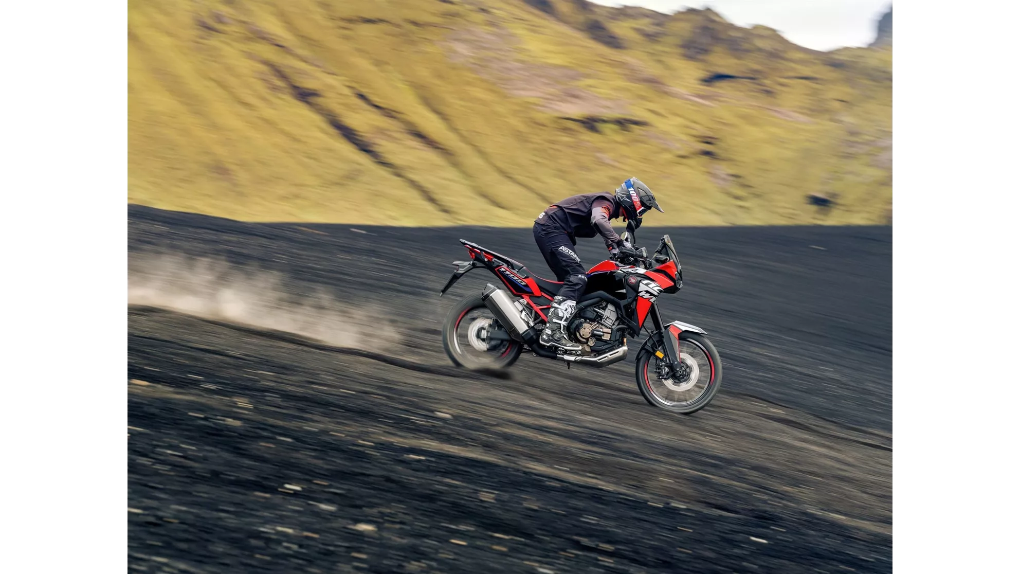 Honda CRF1100L Africa Twin DCT - Image 4 Honda CRF1100L Africa Twin DCT - Image 4