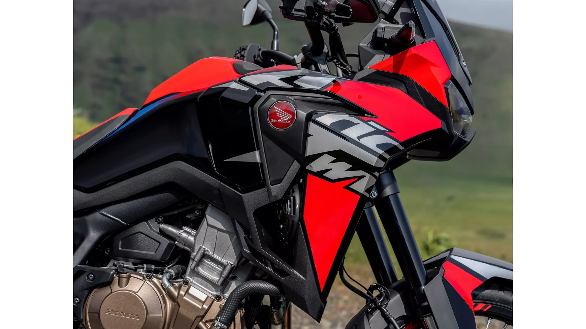 Honda CRF1100L Africa Twin DCT - Image 16 Honda CRF1100L Africa Twin DCT - Image 16