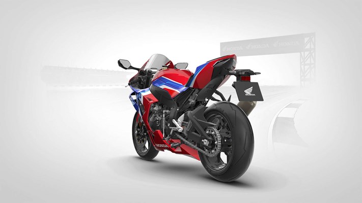 Honda CBR1000RR-R Fireblade () - Bild 10
