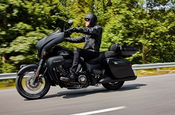 Indian Roadmaster Dark Horse 2023 - Bild 6