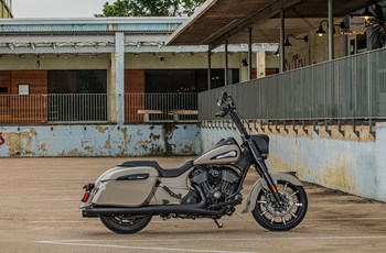 Indian Springfield Dark Horse 2023 - Bild 5