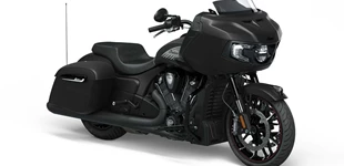 Indian Challenger Dark Horse 2023 vs Harley-Davidson Road Glide FLTRX 2024 Indian Challenger Dark Horse 2023 vs Harley-Davidson Road Glide FLTRX 2024