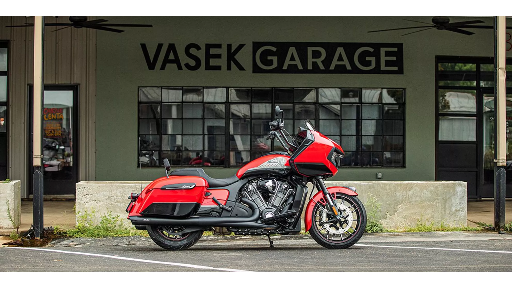 Indian Challenger Dark Horse - Image 8 Indian Challenger Dark Horse - Image 8