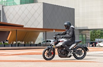 Malaguti Drakon 125 ABS 2023 - Bild 9 Malaguti Drakon 125 ABS 2023 - Bild 9