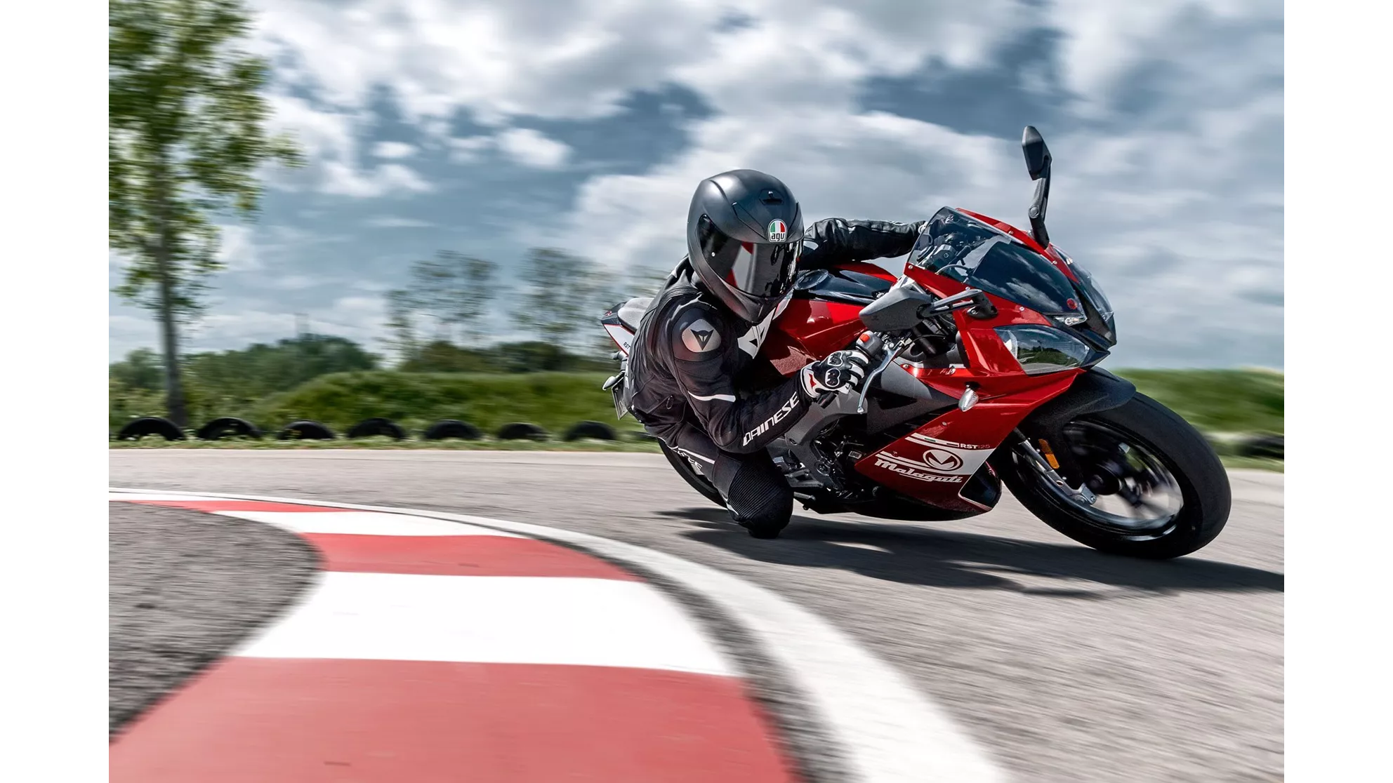 Malaguti RST 125 - Image 2 Malaguti RST 125 - Image 2