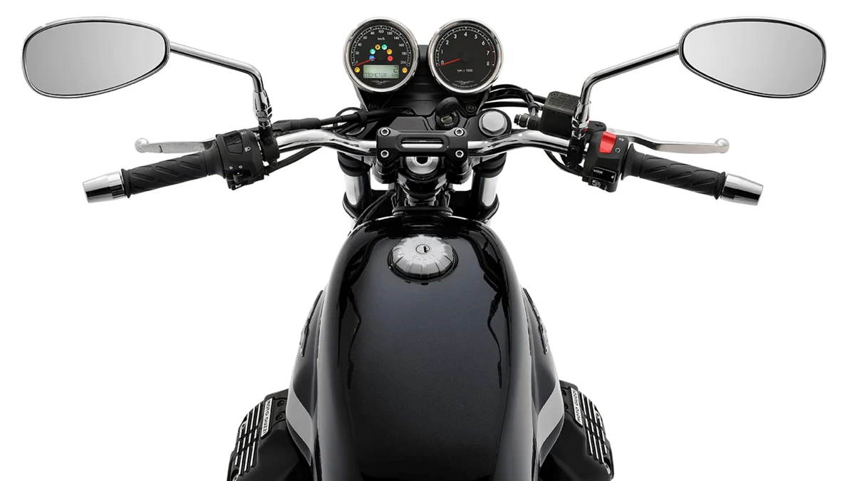 Moto Guzzi V7 Special Bild 3: Moto Guzzi V7 Special