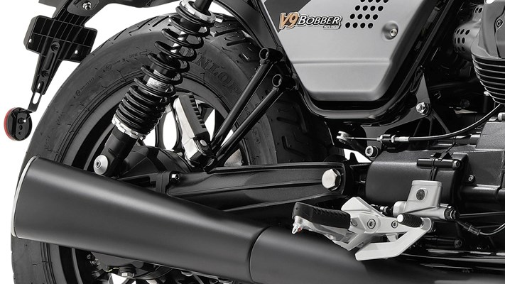 Moto Guzzi V9 Bobber Special Edition () - Bild 3