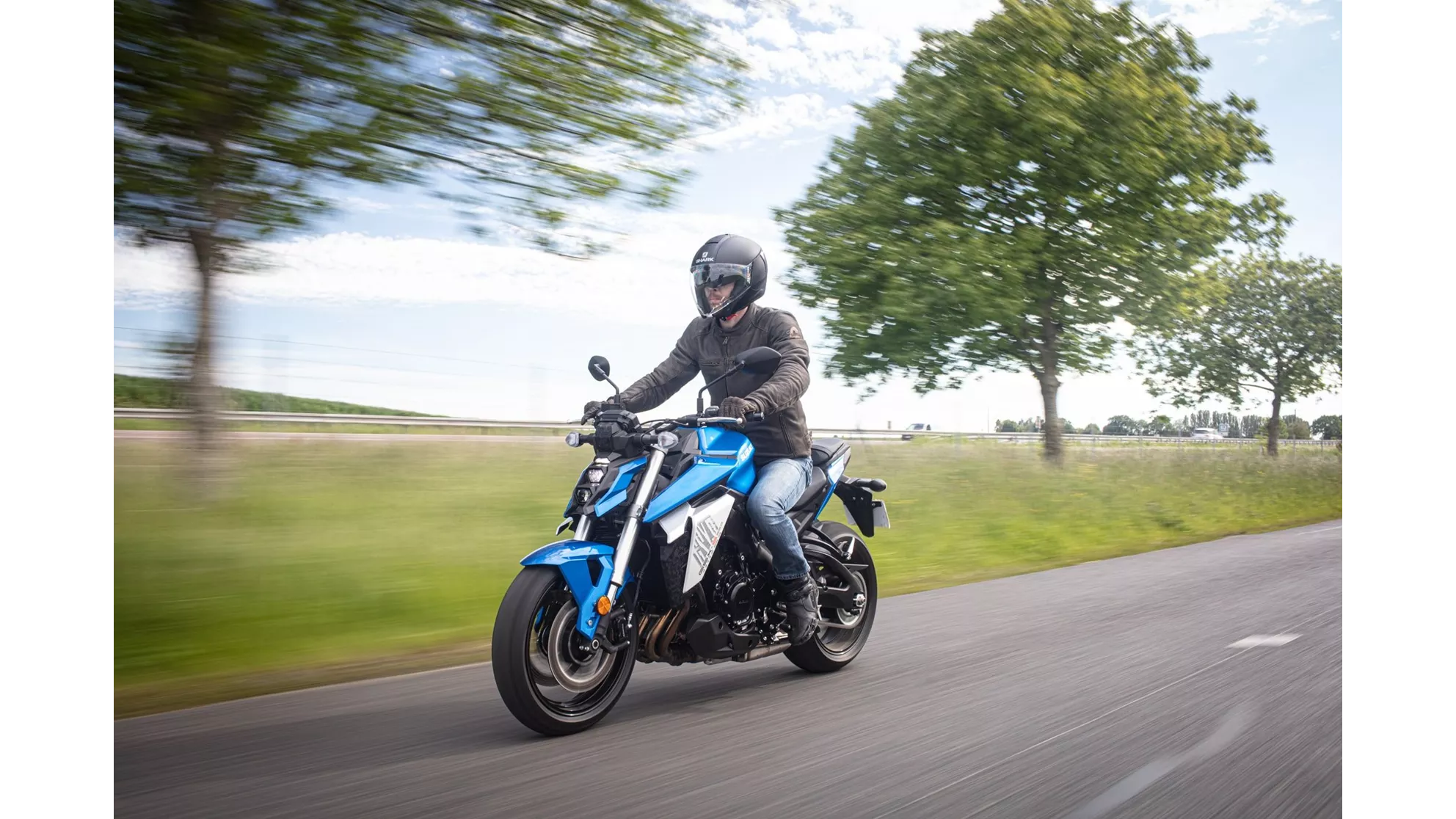 Suzuki GSX-S950 - Image 1 Suzuki GSX-S950 - Image 1