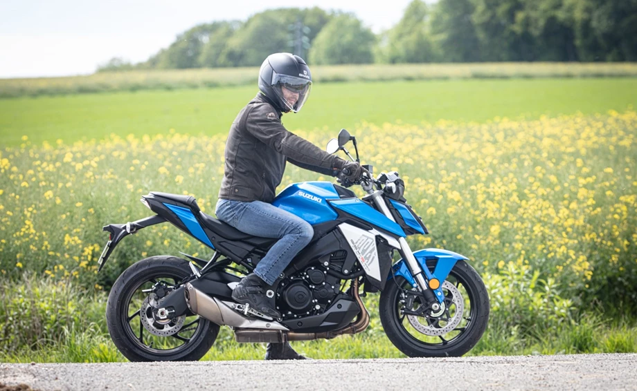 Suzuki GSX-S950 Bild 6: Suzuki GSX-S950