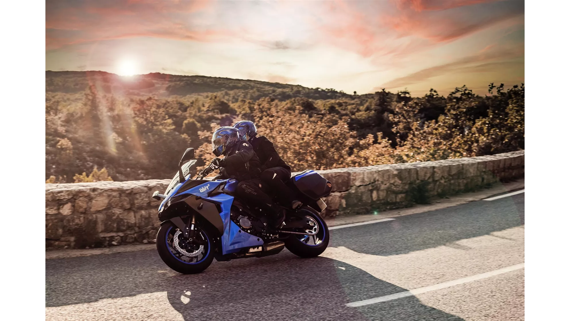 Suzuki GSX-S1000GT - Image 11 Suzuki GSX-S1000GT - Image 11