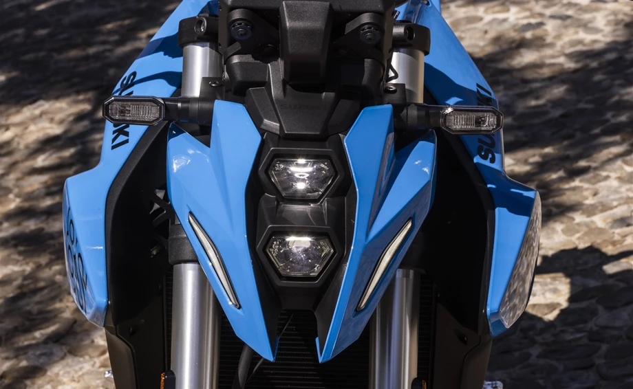 Suzuki GSX-8S Bild 15: Suzuki GSX-8S