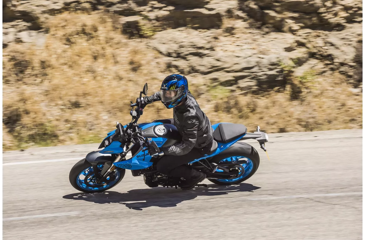 Suzuki GSX-8S Suzuki GSX-8S