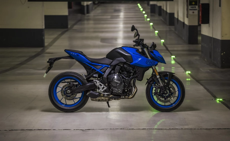 Suzuki GSX-8S Bild 17: Suzuki GSX-8S