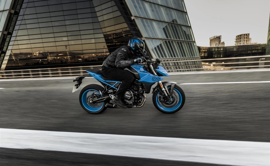 Suzuki GSX-8S Bild 22: Suzuki GSX-8S