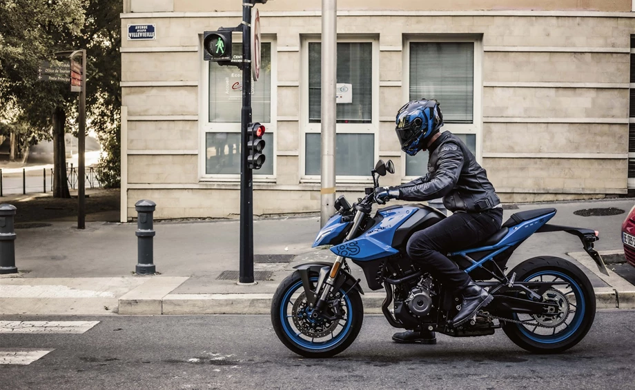 Suzuki GSX-8S Bild 23: Suzuki GSX-8S