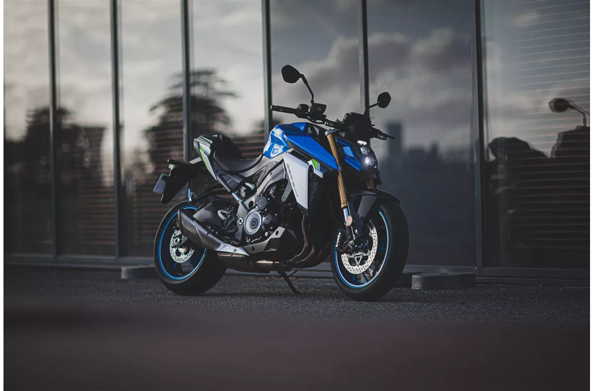 Suzuki GSX-S1000 Suzuki GSX-S1000