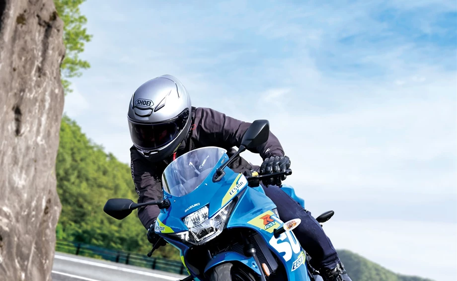 Suzuki GSX-R125 Bild 6: Suzuki GSX-R125