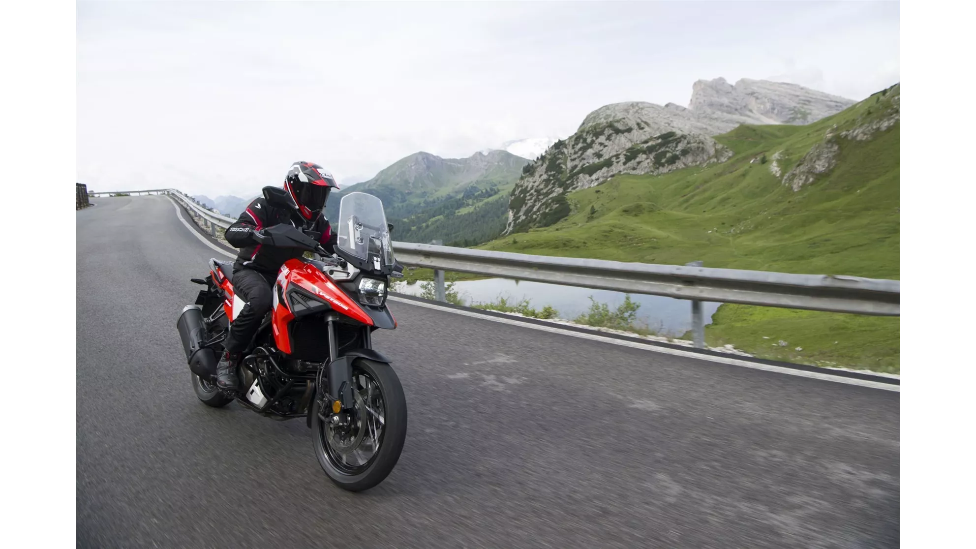 Suzuki V-Strom 1050 XT - Image 10 Suzuki V-Strom 1050 XT - Image 10