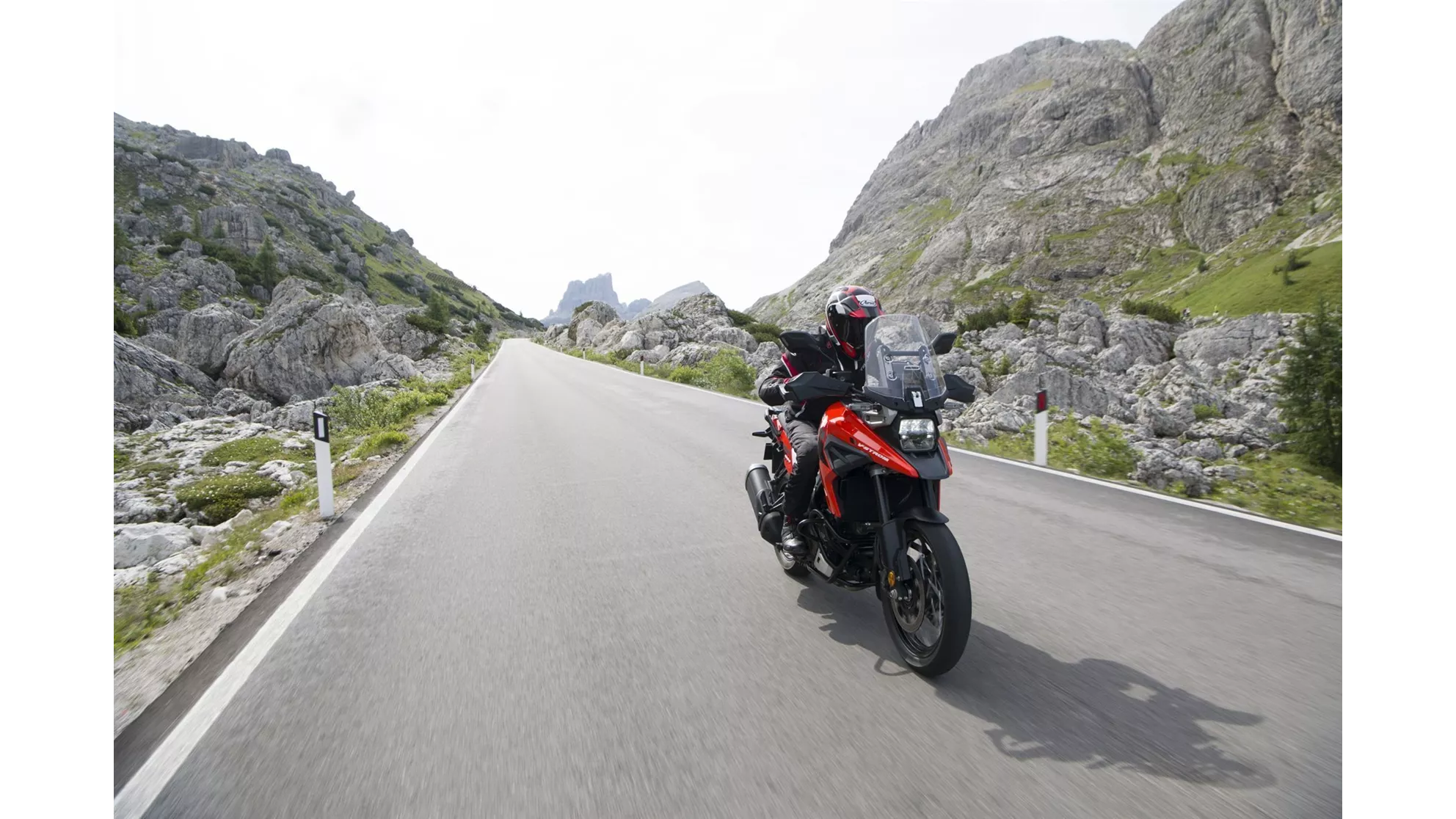 Suzuki V-Strom 1050 XT - Image 12 Suzuki V-Strom 1050 XT - Image 12