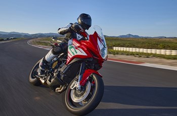 MV Agusta Turismo Veloce 800 RC SCS 2023 - Bild 8 MV Agusta Turismo Veloce 800 RC SCS 2023 - Bild 8