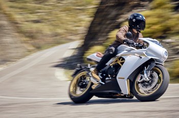 MV Agusta Superveloce 800 S 2023 - Bild 16 MV Agusta Superveloce 800 S 2023 - Bild 16