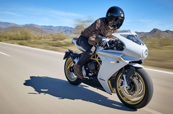 MV Agusta Superveloce 800 S 2023 - Bild 20 MV Agusta Superveloce 800 S 2023 - Bild 20
