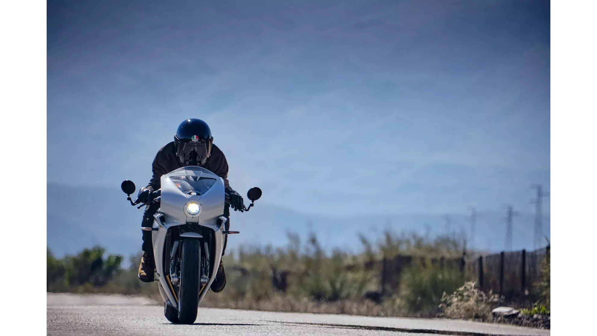 MV Agusta Superveloce 800 S - Image 19 MV Agusta Superveloce 800 S - Image 19