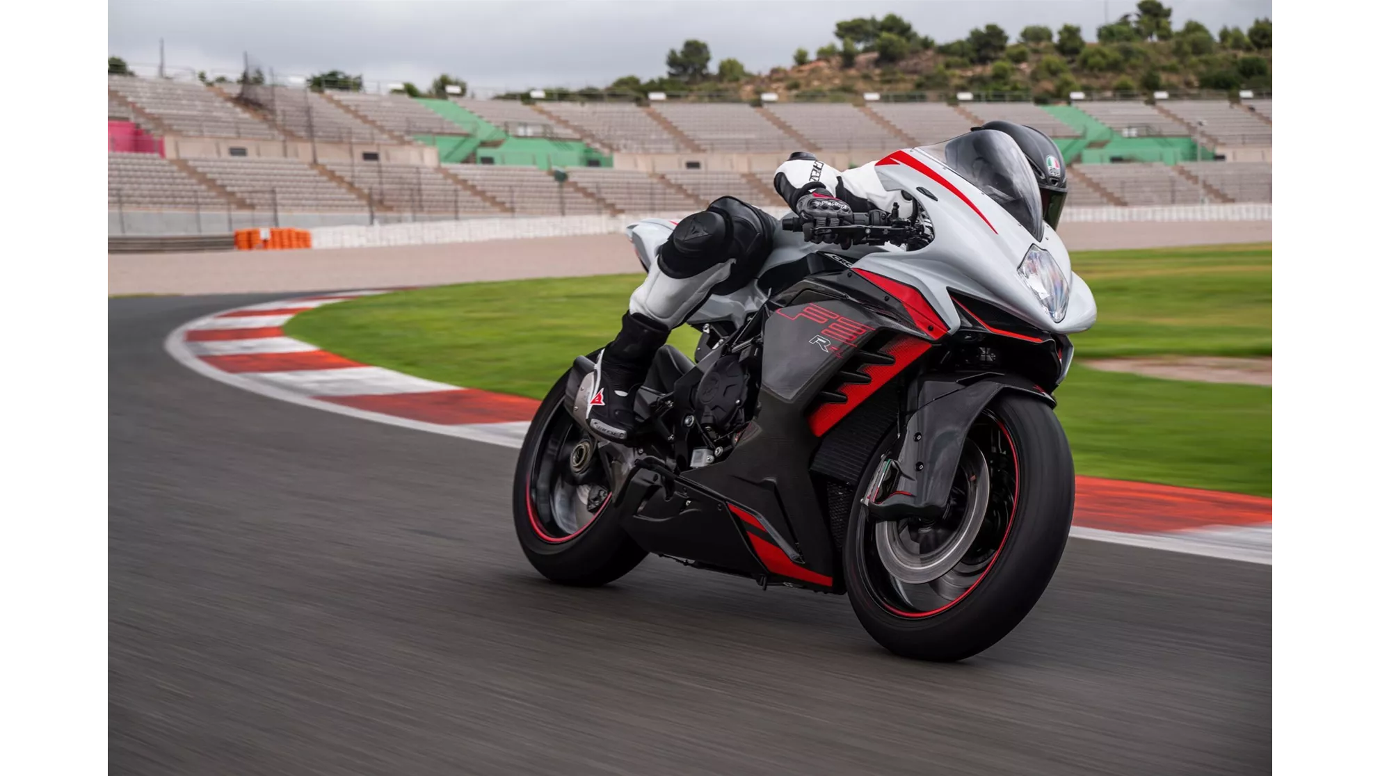 MV Agusta F3 RR - Image 5 MV Agusta F3 RR - Image 5