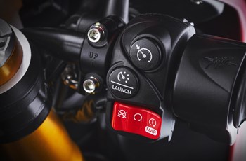 MV Agusta Superveloce Ago 2023 - Bild 7