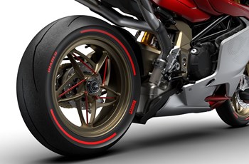 MV Agusta Superveloce 1000 Serie Oro 2023 - Bild 8 MV Agusta Superveloce 1000 Serie Oro 2023 - Bild 8