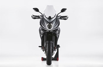 MV Agusta Turismo Veloce 800 Lusso 2023 - Bild 9 MV Agusta Turismo Veloce 800 Lusso 2023 - Bild 9