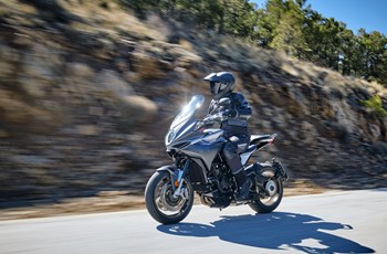 MV Agusta Turismo Veloce 800 Lusso 2023 - Bild 15 MV Agusta Turismo Veloce 800 Lusso 2023 - Bild 15