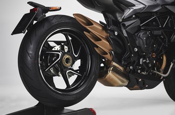 MV Agusta Brutale 800 RR 2023 - Bild 18 MV Agusta Brutale 800 RR 2023 - Bild 18